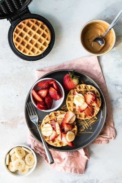High Protein Oat Waffles (Breakfast Recipe) - Skinnytaste