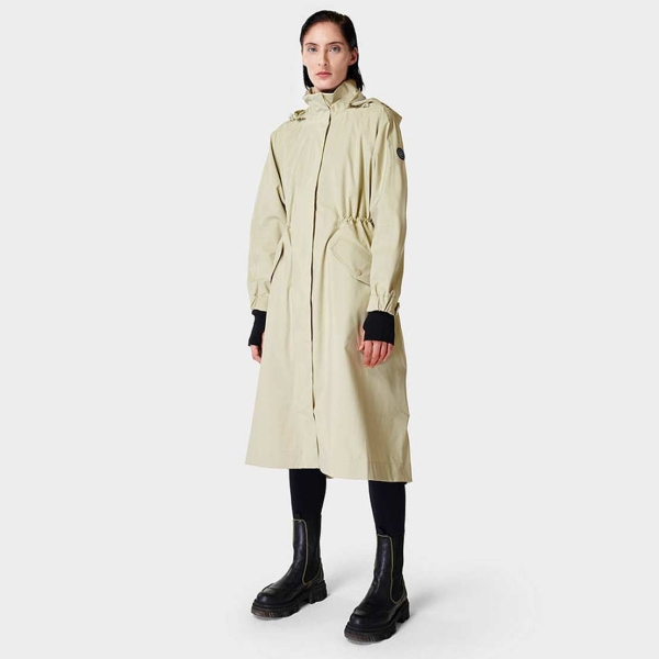 Seriously cute women’s raincoats