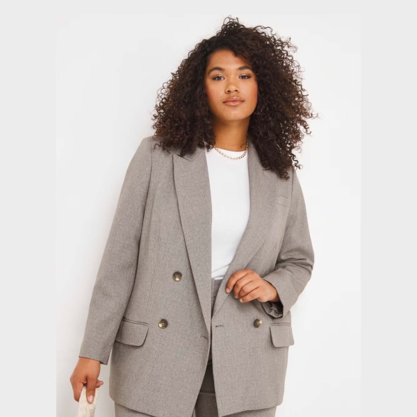 This workwear for the office will turn heads — shop now!