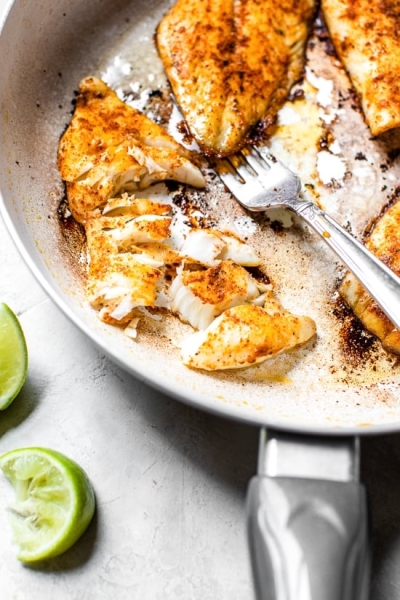 Healthy Cod Fish Tacos (Quick and Easy Recipe) - Skinnytaste