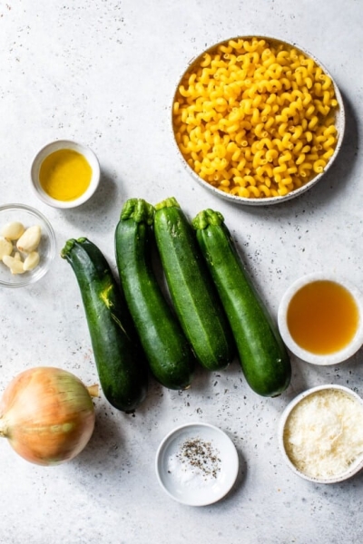 Pasta with Creamy Zucchini Sauce