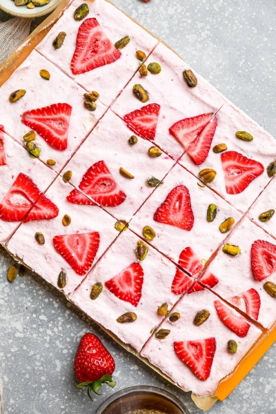 Strawberry Yogurt Bark