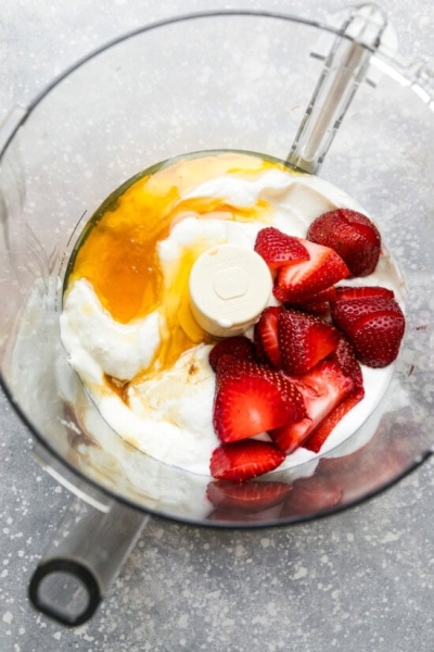 Strawberry Yogurt Bark