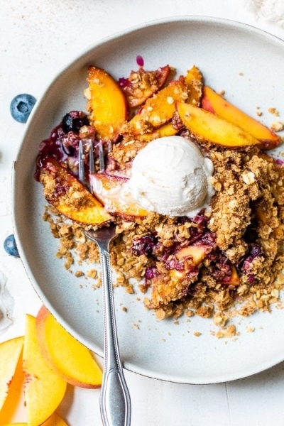 Peach Blueberry Crisp