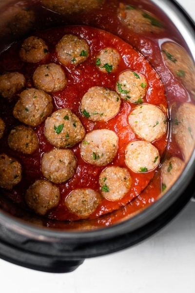 Instant Pot Spaghetti and Turkey Meatballs