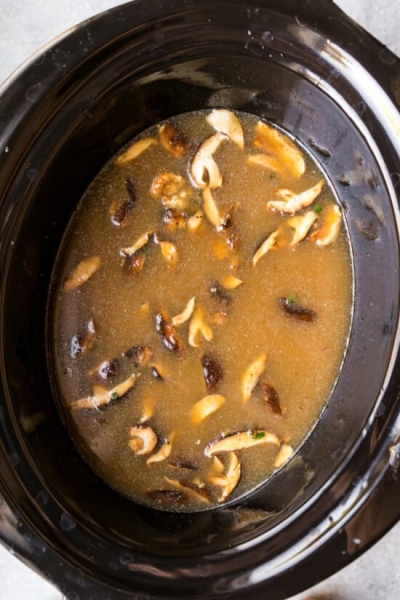 Slow Cooker Ramen with Beef