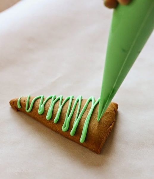 Gingerbread Christmas Tree Cookies