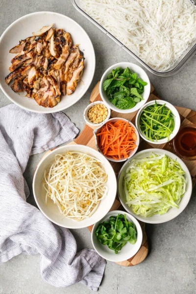 Lemongrass Chicken Noodle Bowls