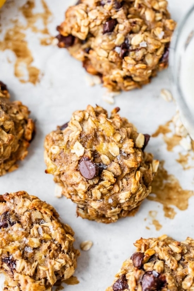 Peanut Butter Oatmeal Protein Cookies