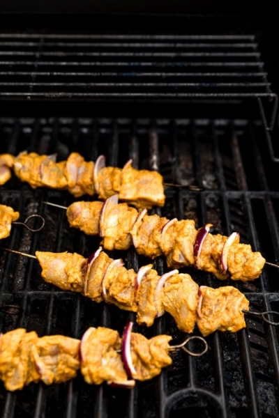 Chicken Tikka – Grilled Tikka Kebab Skewers