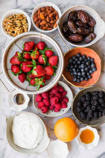 No-Bake Yogurt Pie with Date-Nut Crust