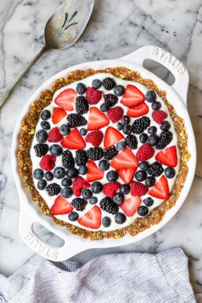 No-Bake Yogurt Pie with Date-Nut Crust