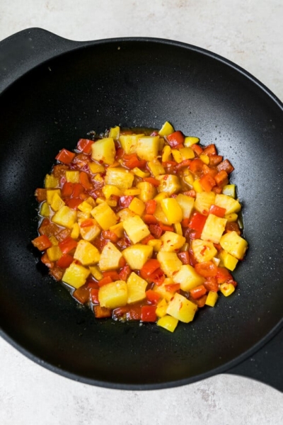 Thai Pineapple Chicken Stir Fry
