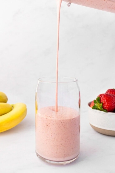 Strawberry Banana Smoothie (High Protein and Fiber)